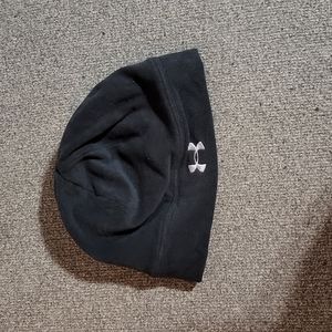 Unde Armour Beanie